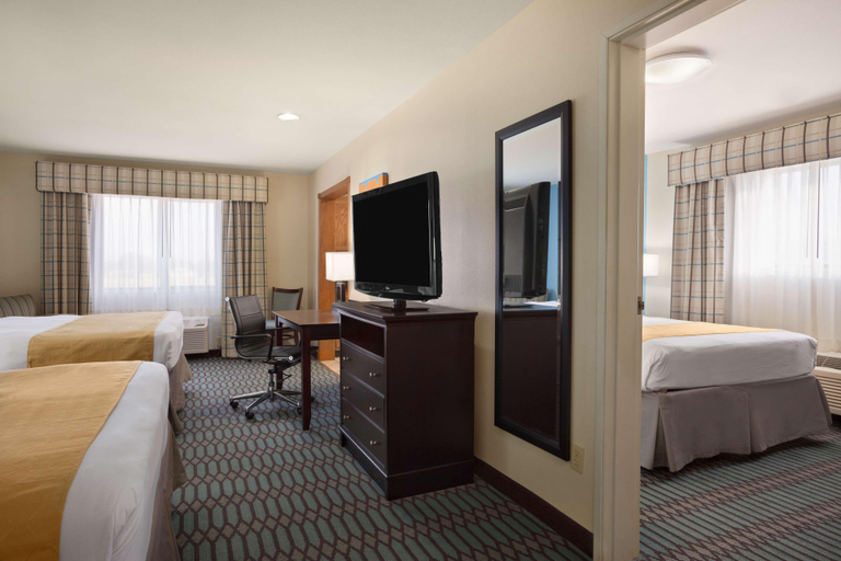 Bedroom 3, Country Inn Suites By Radisson Lubbock Tx, Lubbock