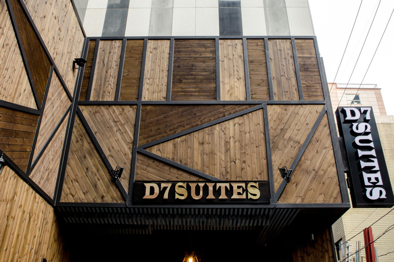 D Seven Suites, Seongbuk