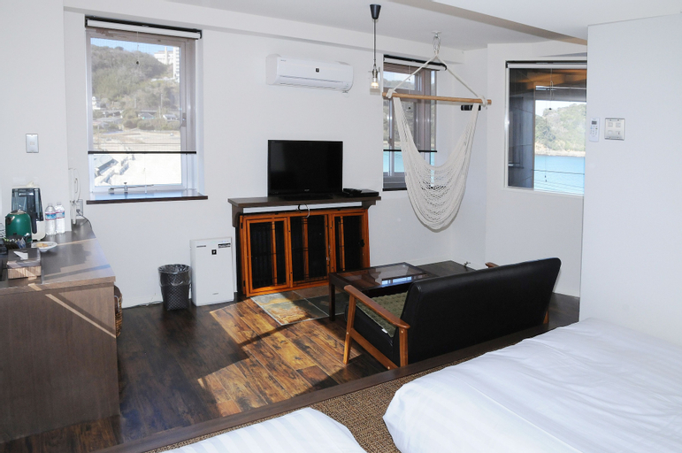 MOON RIVAGE, Shimoda