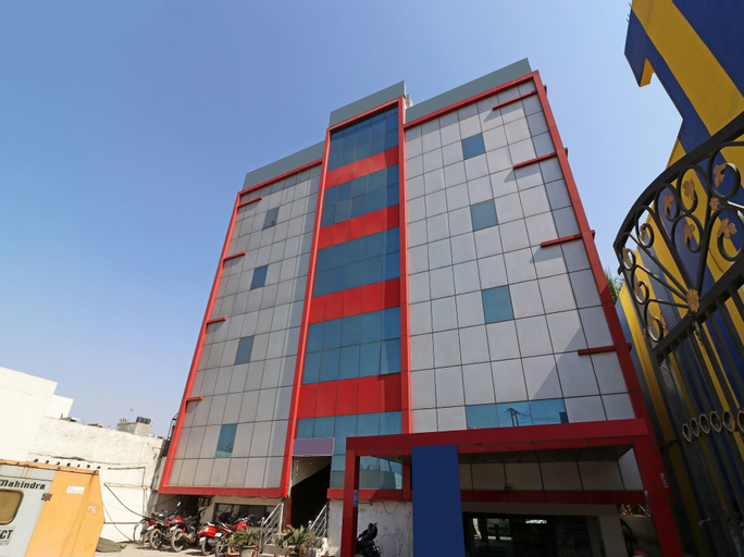 OYO 12123 Hotel Sweet Dreams, Ghaziabad