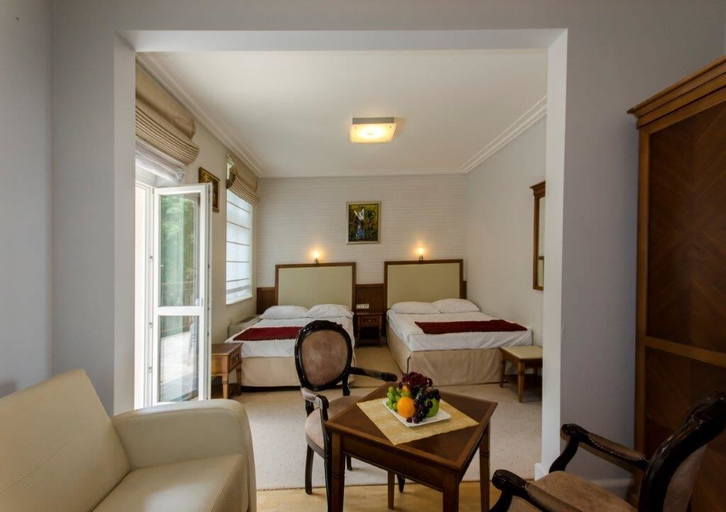 Bedroom 2, Hotel Apollo, Sławno