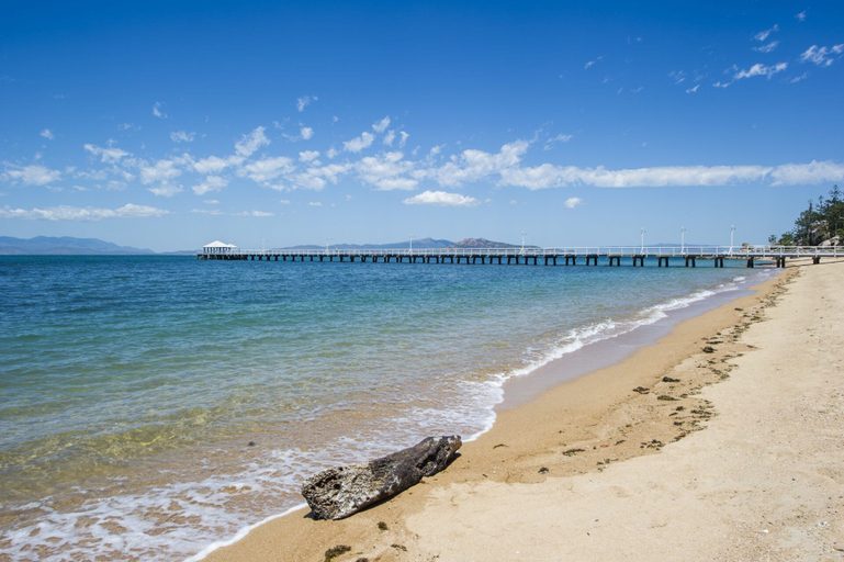 Exterior & Views 5, Picnic Bay Apartments Unit 1, Magnetic Island