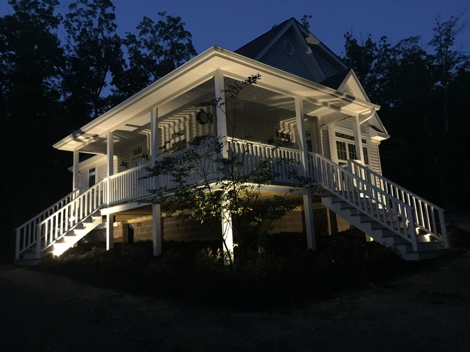 Stonehill Cottages, Polk