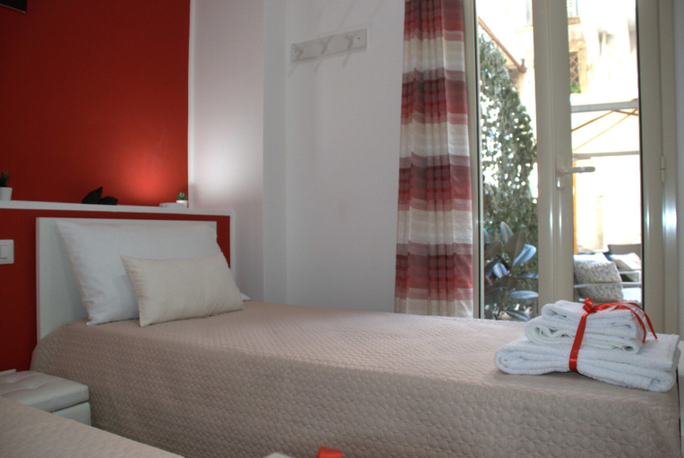 Bedroom 3, B&B Portosalvo, Messina