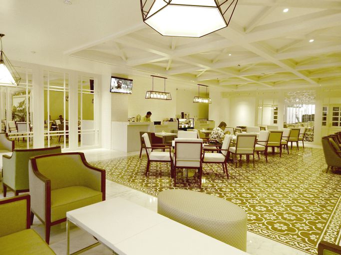 MaxOne Signature Glodok Jakarta, Jakarta Barat