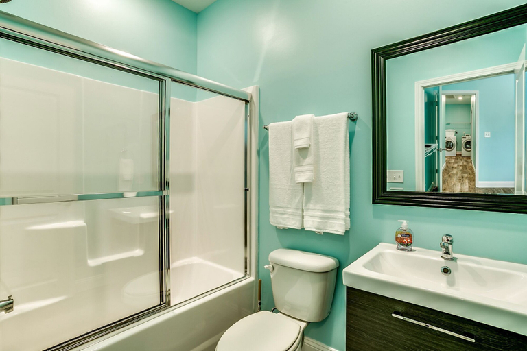 Bathroom 3, Together Resorts Cherry Grove Resort at Hunter 1022, Horry