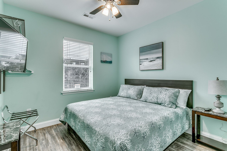 Bedroom 3, Together Resorts Cherry Grove Resort at 204 54th B, Horry