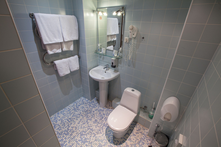Bathroom 4, Marmara Hotel, Sankt-Peterburg gorsovet