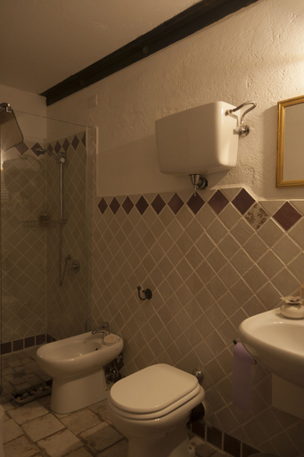 Bathroom, Le Terre di Caprano, Perugia