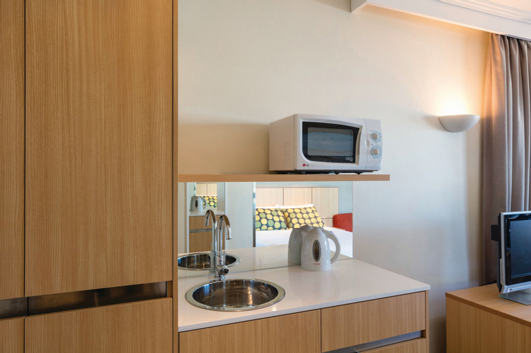 Dining Room 27
