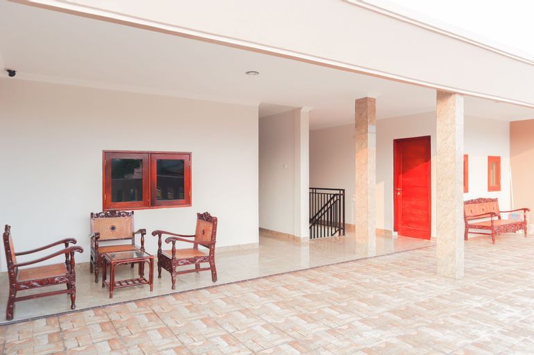 OYO 1519 AXL Residence, Jakarta Utara