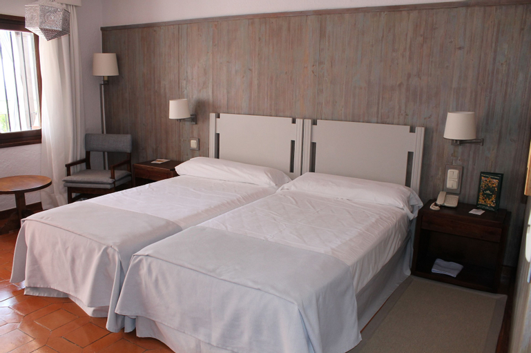 Bedroom 11