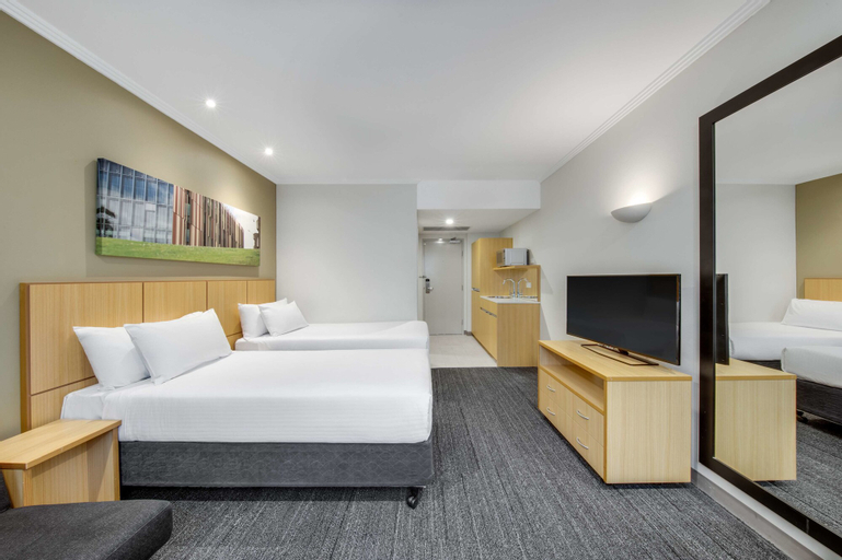 Bedroom 24
