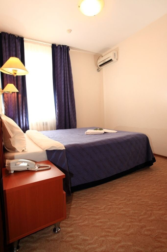 Tengri Hotel, Makhambetskiy