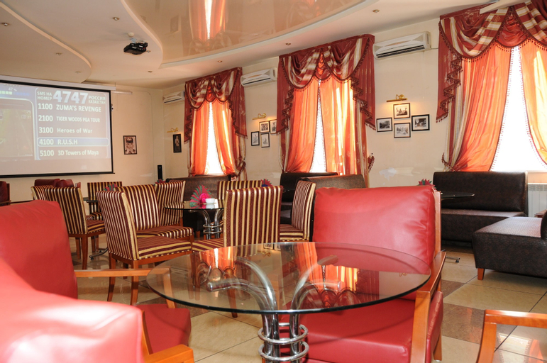 Tengri Hotel, Makhambetskiy