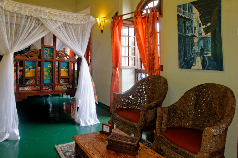 Zanzibar Palace Hotel, Guji