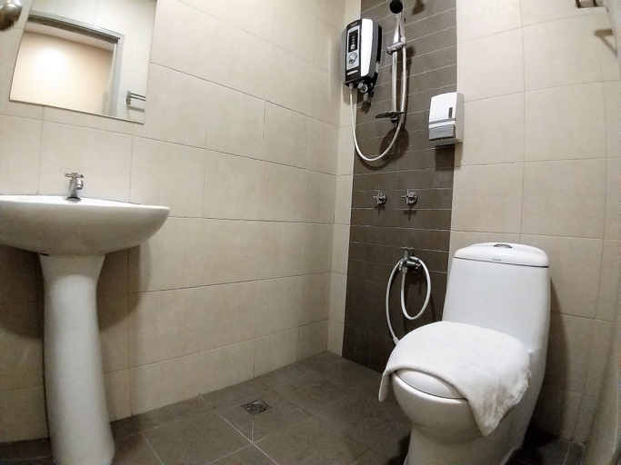 Bathroom 4