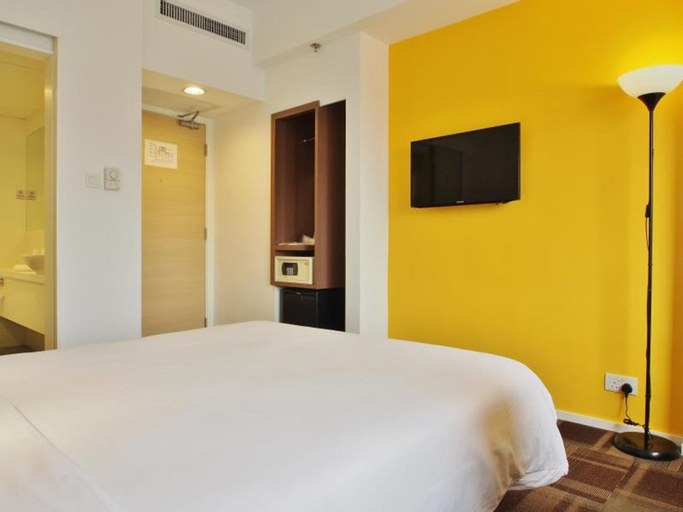 Bedroom 22
