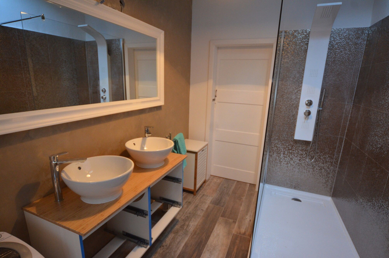 Bathroom 3, Noanna Apartment, Rovinj