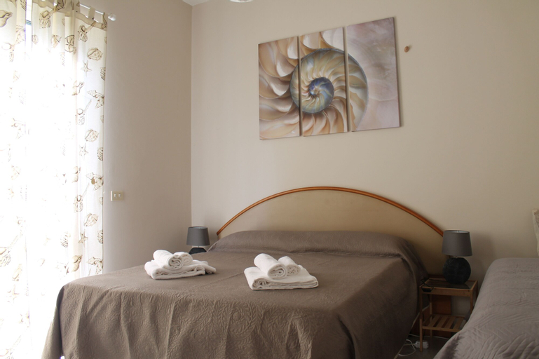 Bedroom 2, Arihant Soggiorno Relax, Savona