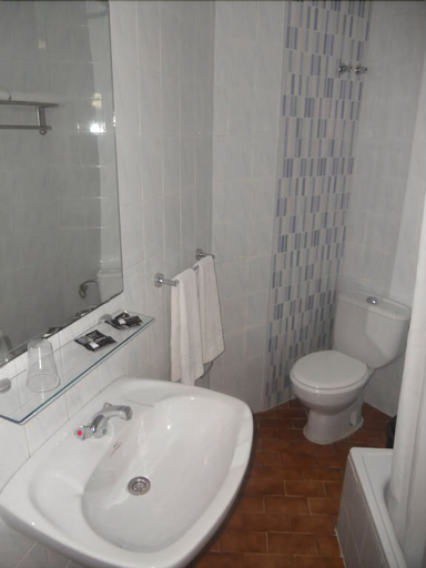 Bathroom 3, Hostal Puerto Beach, Granada