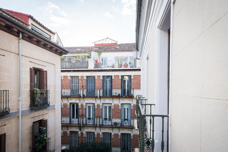 Hostal Carracedo, Madrid