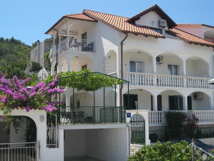 Exterior & Views, Apartments Buljan, Trogir