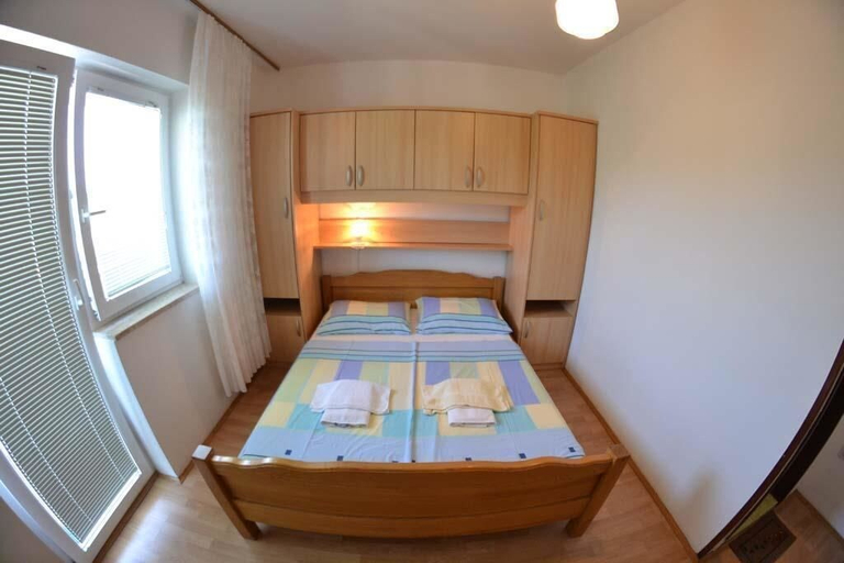 Others 5, Rooms Marijana, Lopar/Supetarska Draga