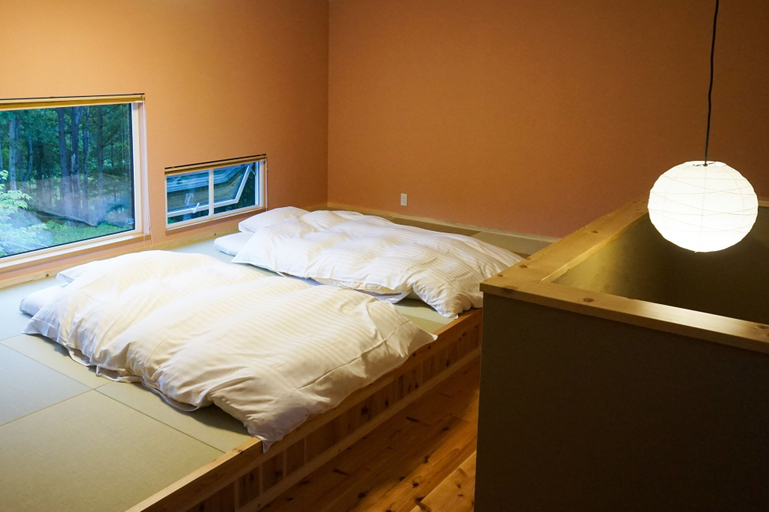 Bedroom 4, Auberge Ninguruforet, Biei
