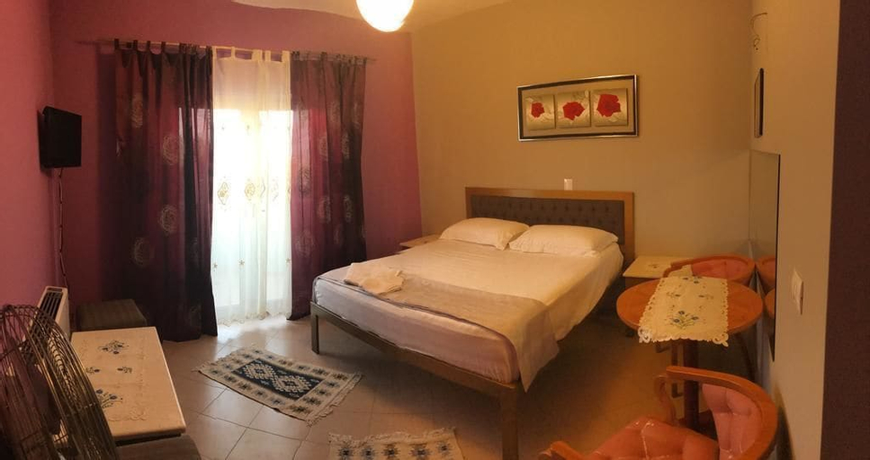 Hotel Prince, Fierit