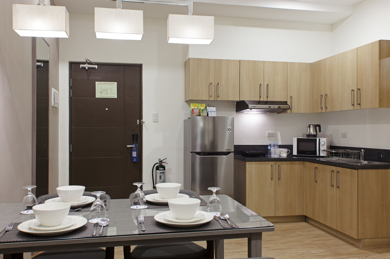 Dining Room 5
