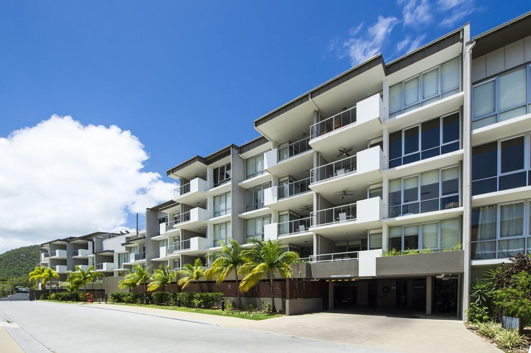 Exterior & Views 2, 1 Bright Point Apartment 1503, Magnetic Island