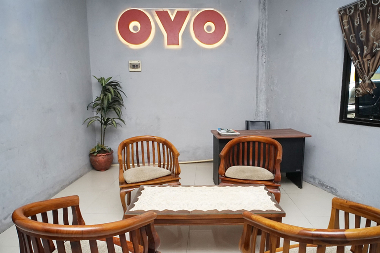 OYO 1034 Pondok Mulia Guest House Syariah, Balikpapan