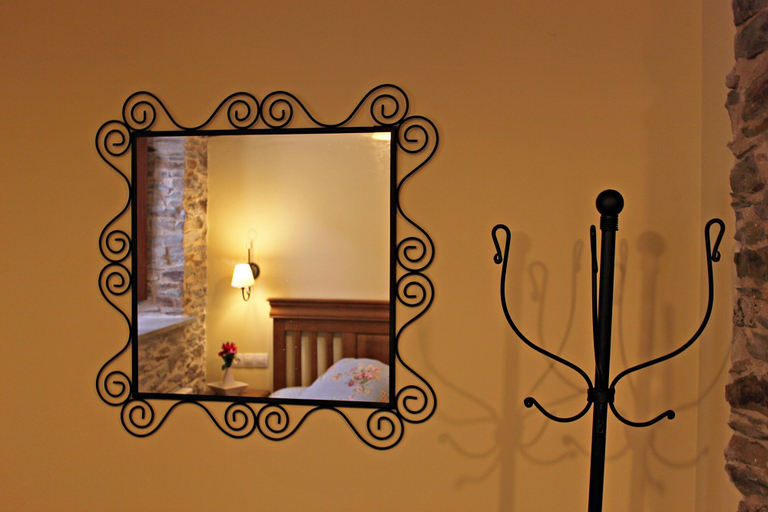 Bedroom 2, Apartamentos El Llago, Asturias