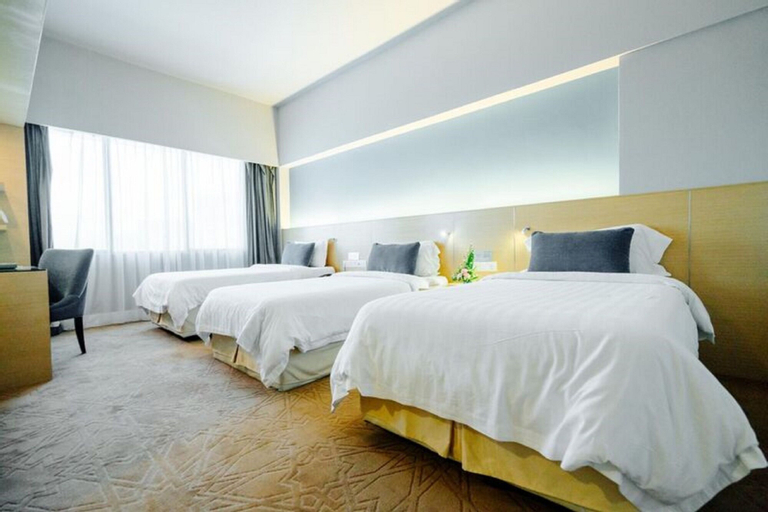 Bedroom 13