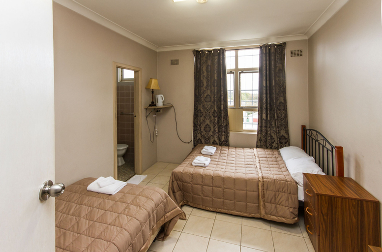 Wiley Park Hotel, Canterbury