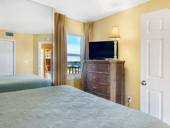 Bedroom, Seacrest 601 by Bender Vacation Rentals, Baldwin