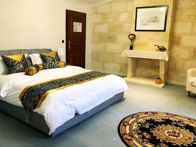 Bedroom 4, Chateau Julie, Gironde