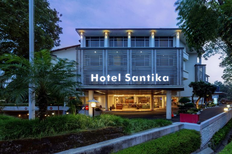 Hotel Santika Bandung, Bandung