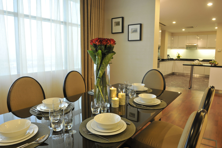 Dining Room 6