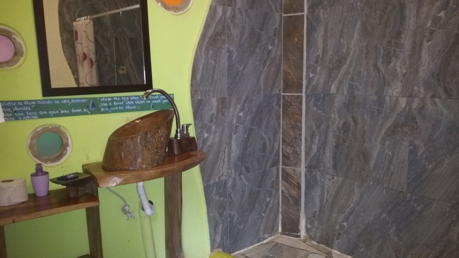Bathroom 5, Kanta Sana, Riohacha