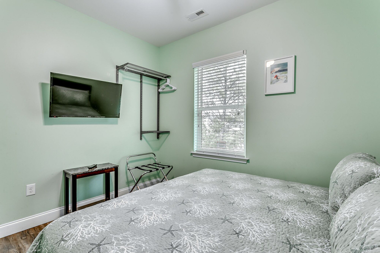 Bedroom 2, Together Resorts Cherry Grove Resort at 204 54th A, Horry