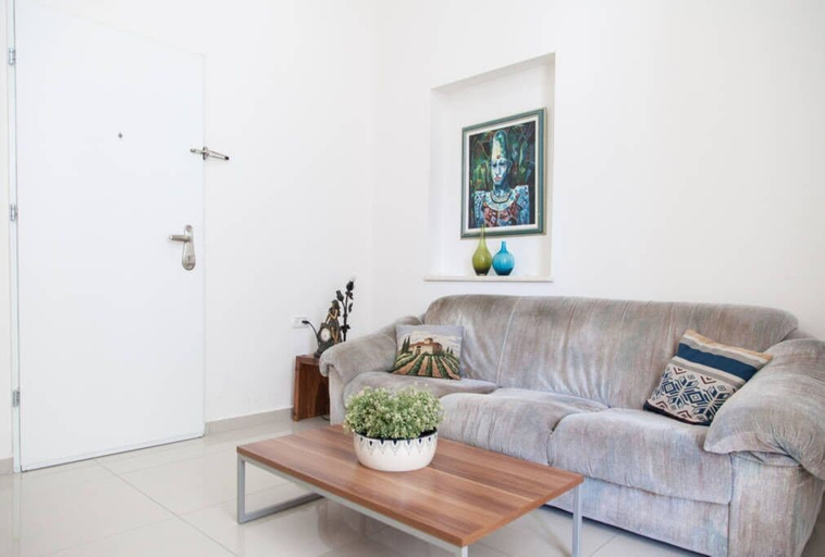 Others 5, Rambam Apartments