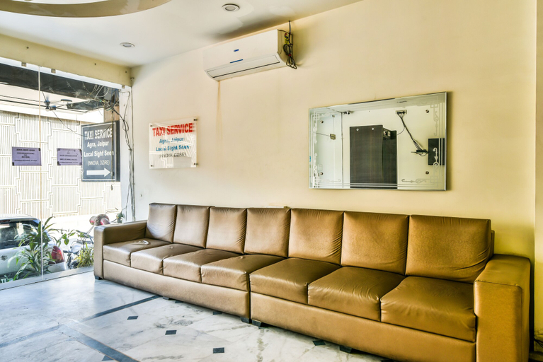 Public Area 2, hotel airport inn, Delhi