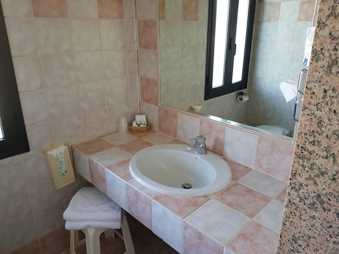 Bathroom 3, Hotel Francesco, Brescia
