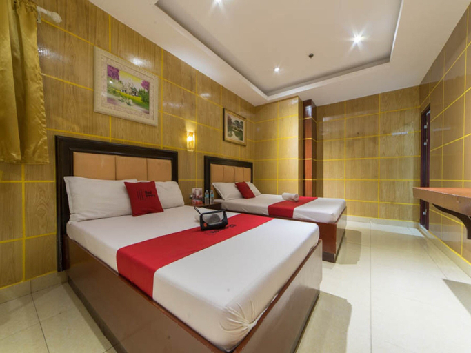 RedDoorz near Araneta Center Quezon City, Quezon City