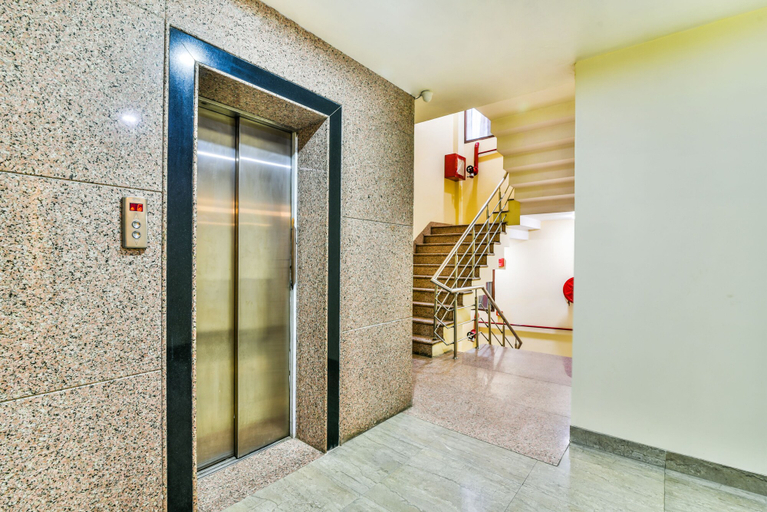 Public Area 2, hotel airport inn, Delhi