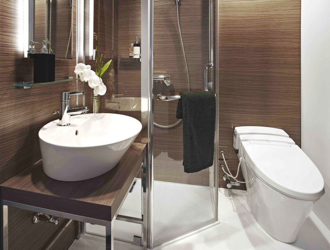 Bathroom 2