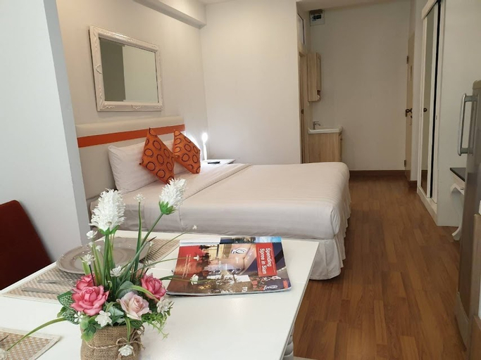 Bedroom 30