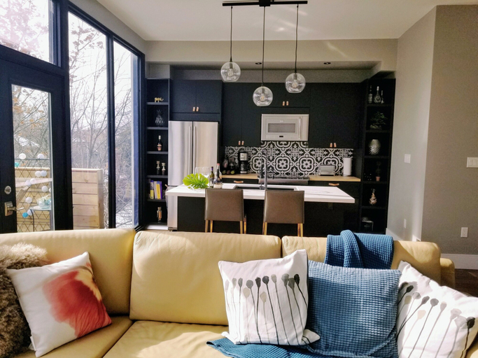 Public Area, Luxury Central Toronto 2 bedroom suite, Toronto